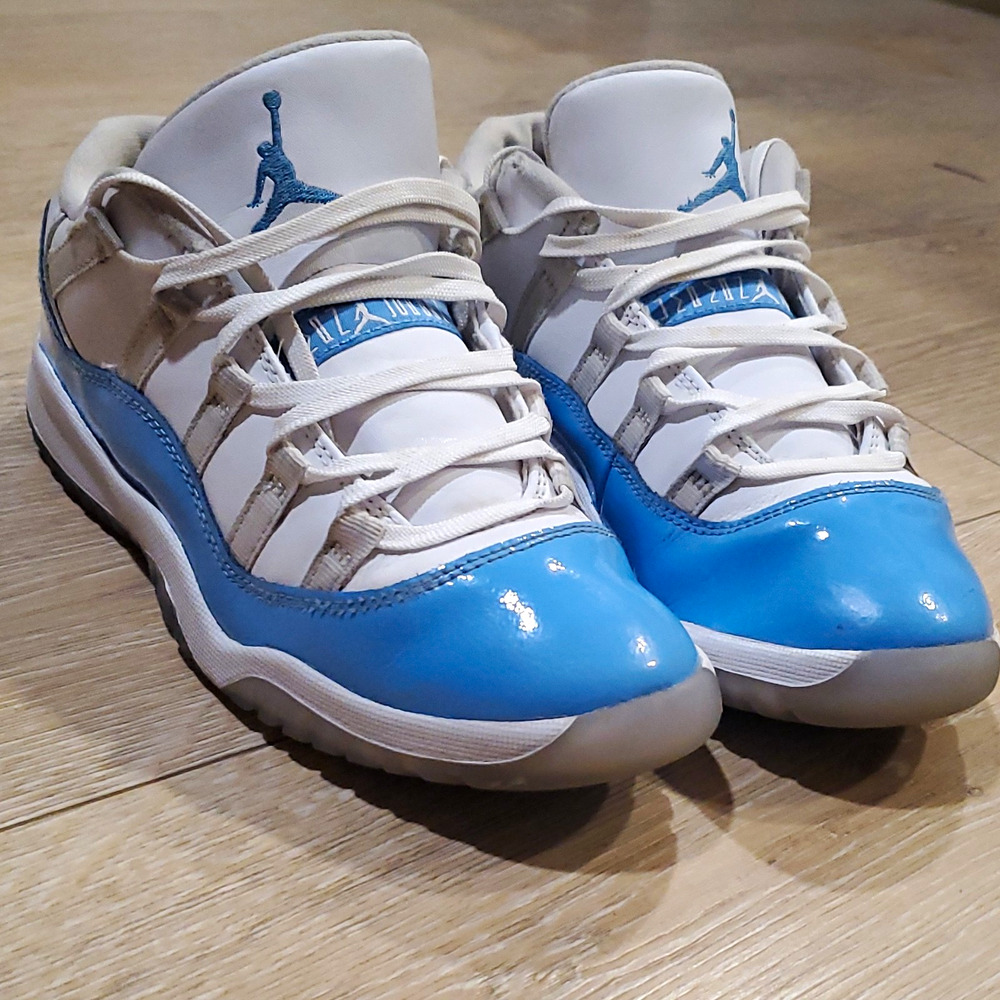Air Jordan 11 Retro Low University Blue 3Y FV5121-100